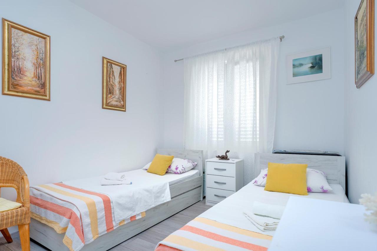 Kumquat Apartment - Zf Hvar Đảo Hvar Ngoại thất bức ảnh