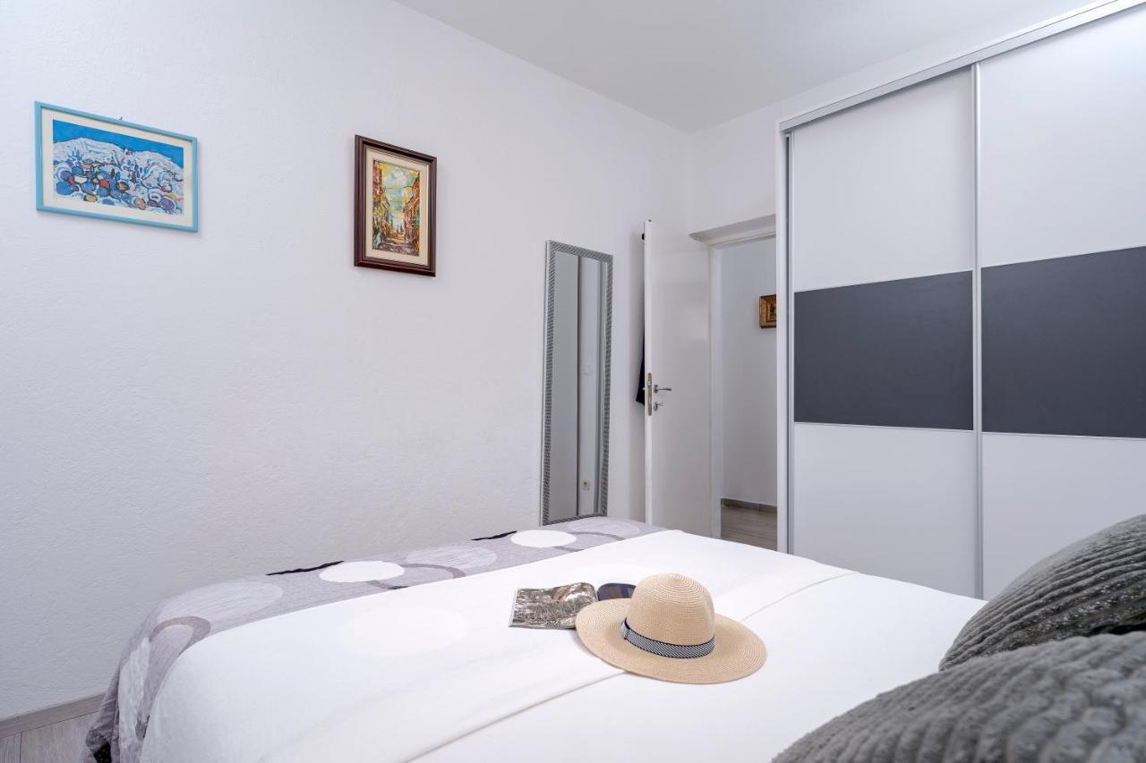 Kumquat Apartment - Zf Hvar Đảo Hvar Ngoại thất bức ảnh