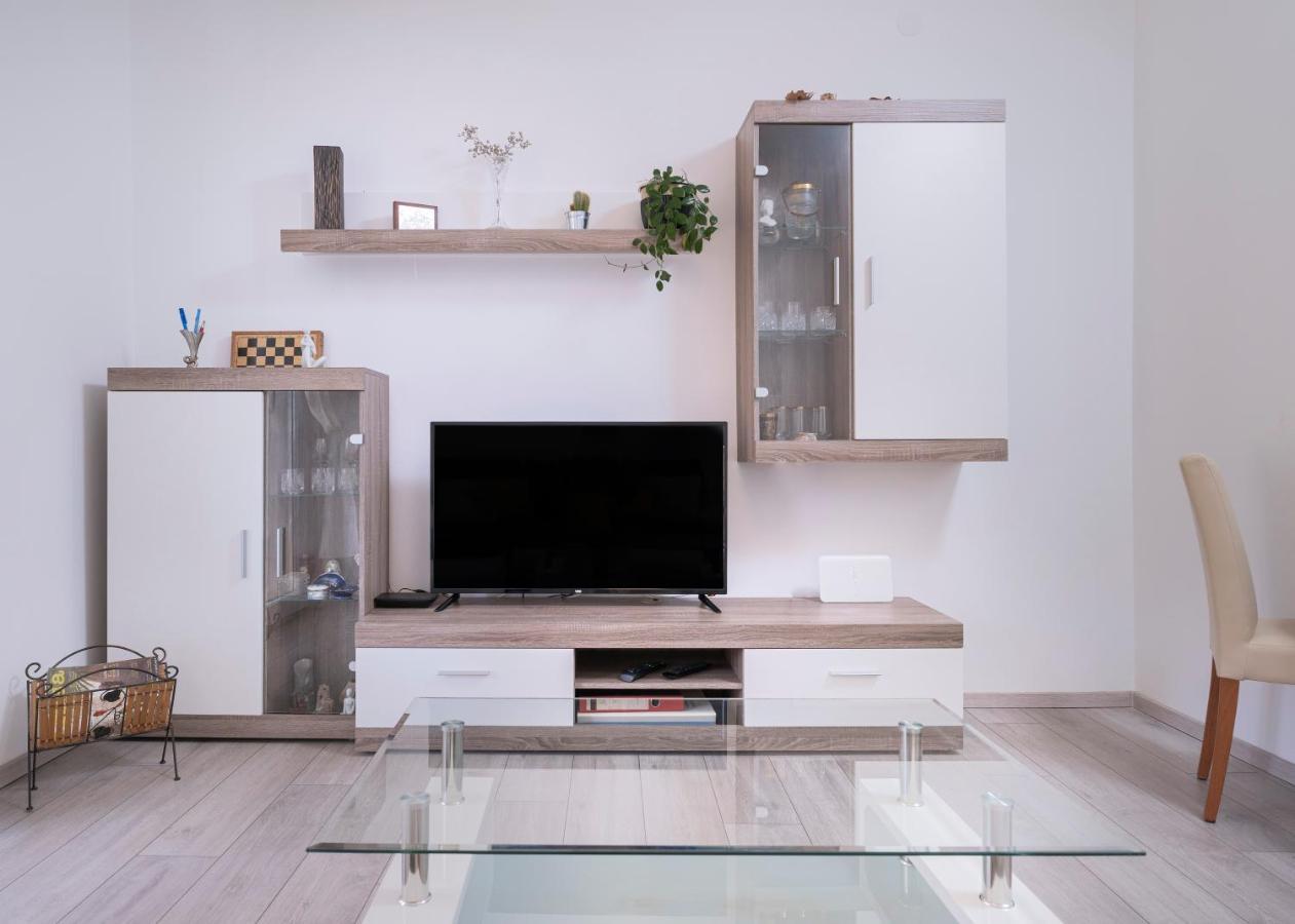 Kumquat Apartment - Zf Hvar Đảo Hvar Ngoại thất bức ảnh