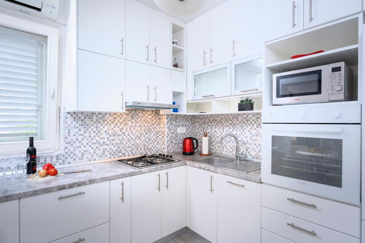 Kumquat Apartment - Zf Hvar Đảo Hvar Ngoại thất bức ảnh
