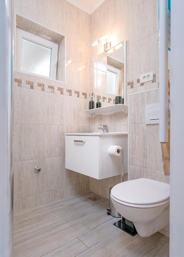 Kumquat Apartment - Zf Hvar Đảo Hvar Ngoại thất bức ảnh