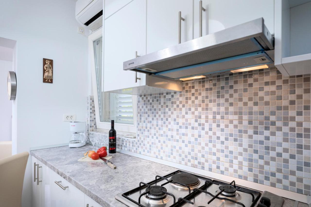 Kumquat Apartment - Zf Hvar Đảo Hvar Ngoại thất bức ảnh
