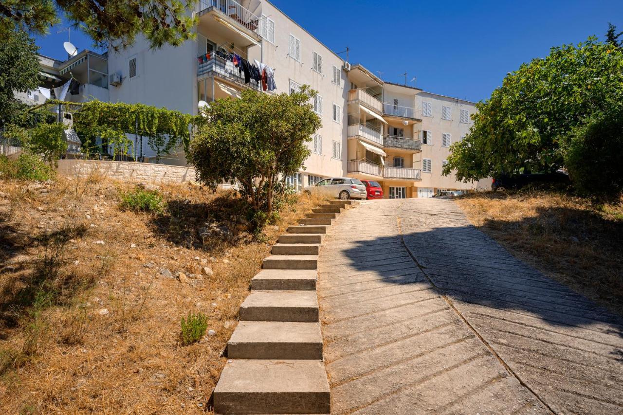 Kumquat Apartment - Zf Hvar Đảo Hvar Ngoại thất bức ảnh